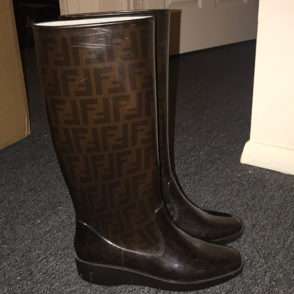 Authentic fendi rain boots
